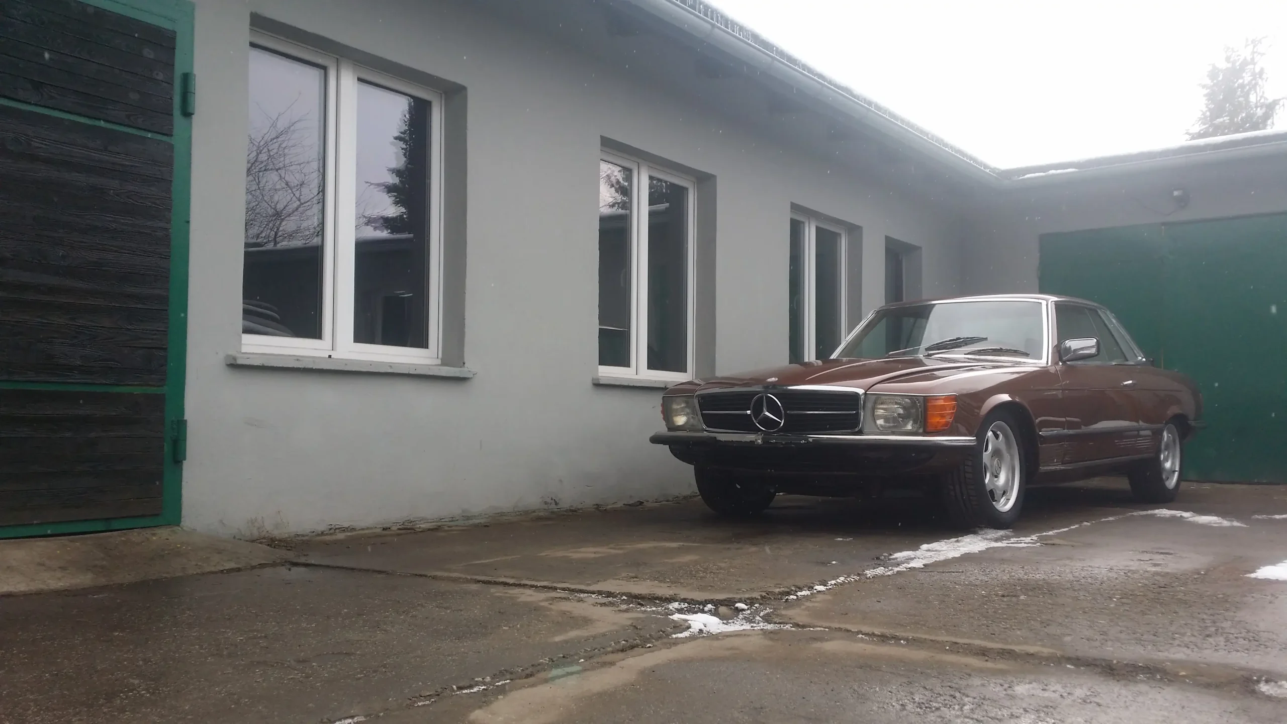 mercedes-r107-02
