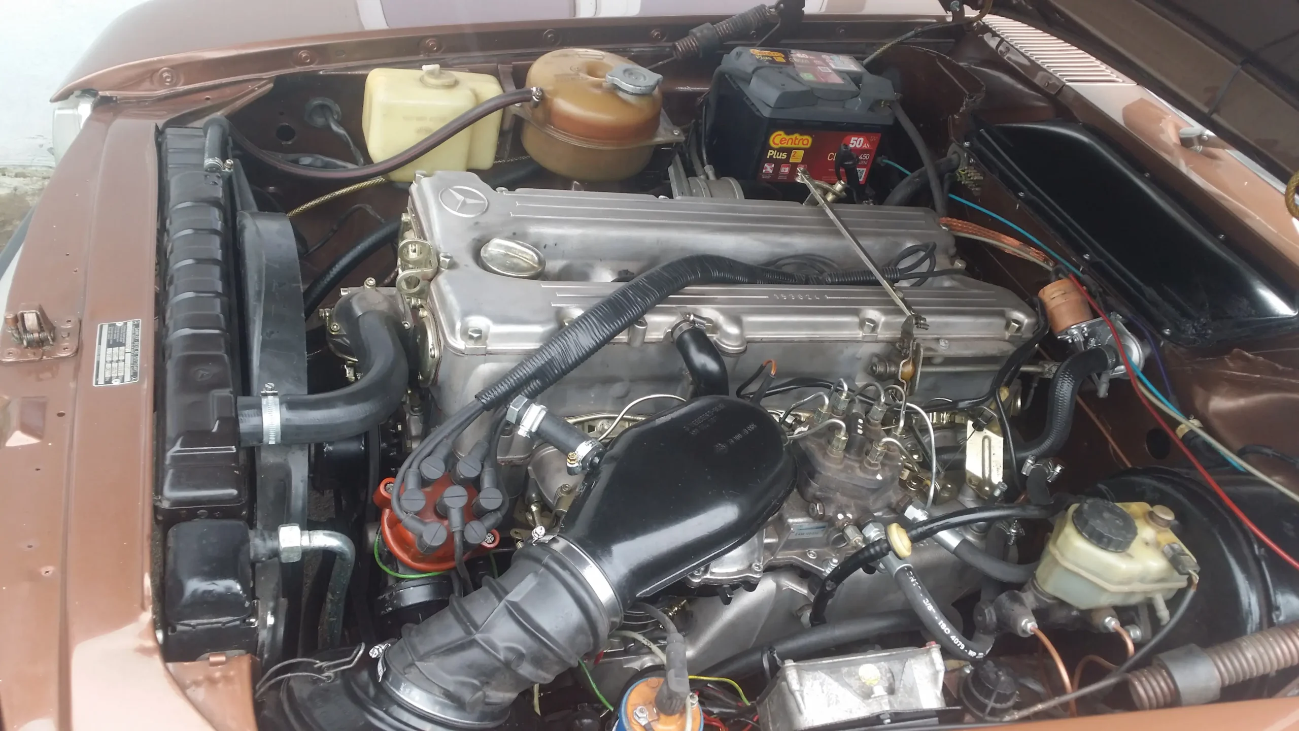 mercedes-r107-03