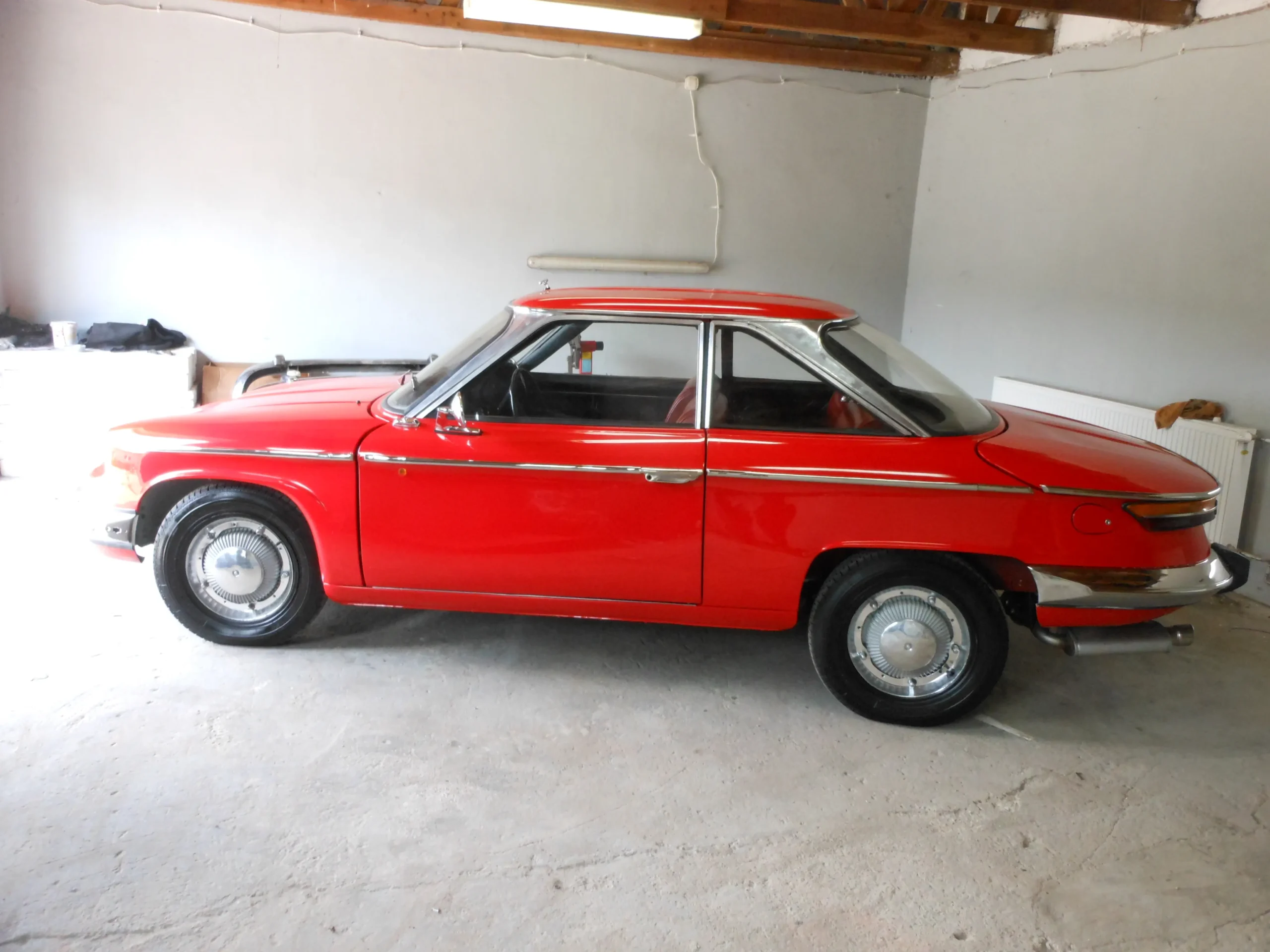 panhard-panhard-01
